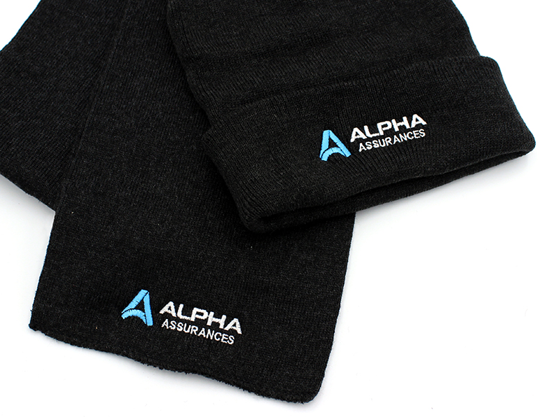 Tuques et foulards d'Alpha Assurances